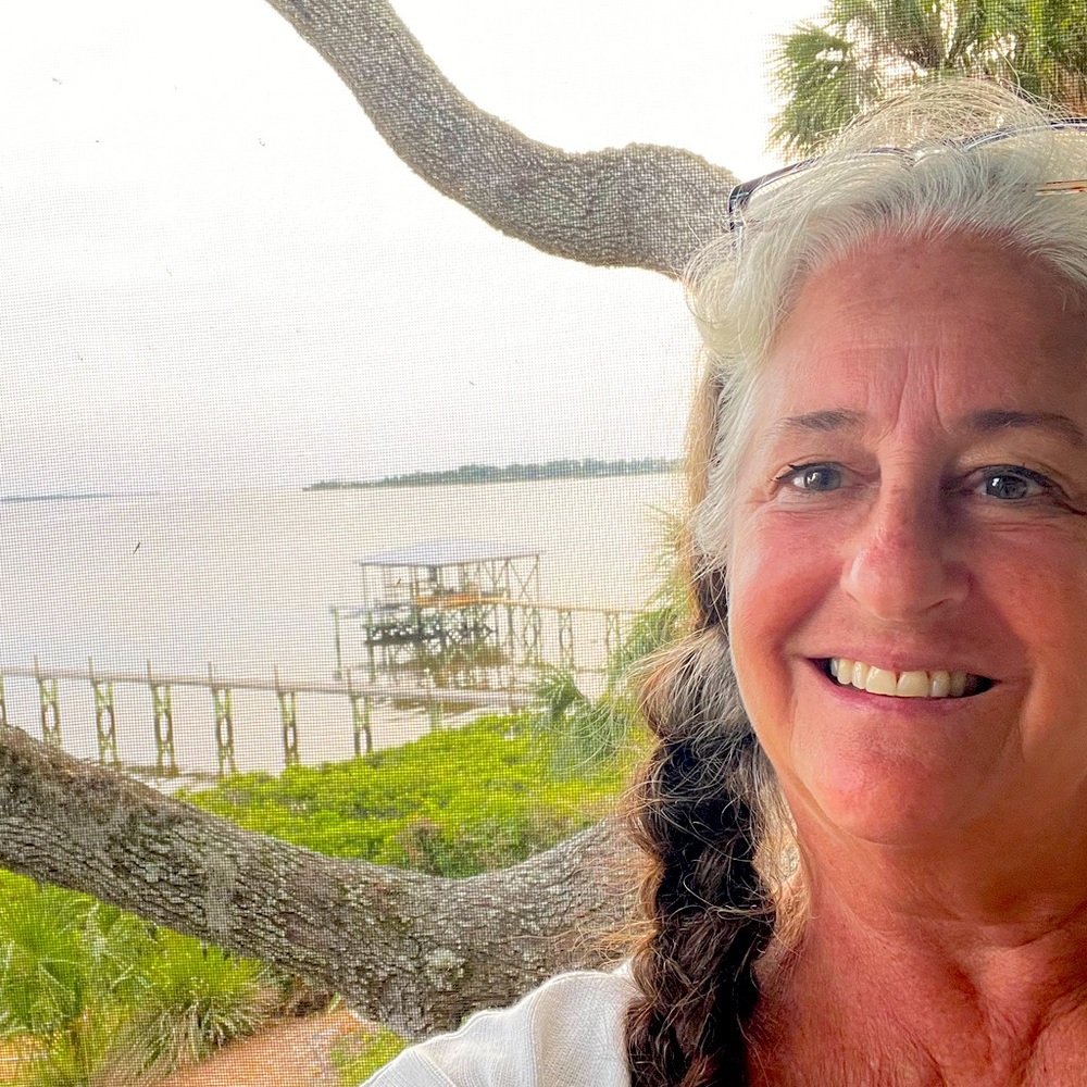 Meet your Posher, Bj